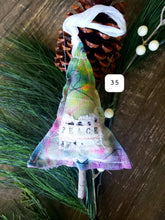 Load image into Gallery viewer, Christmas Tree Ornament no.35 PEACE