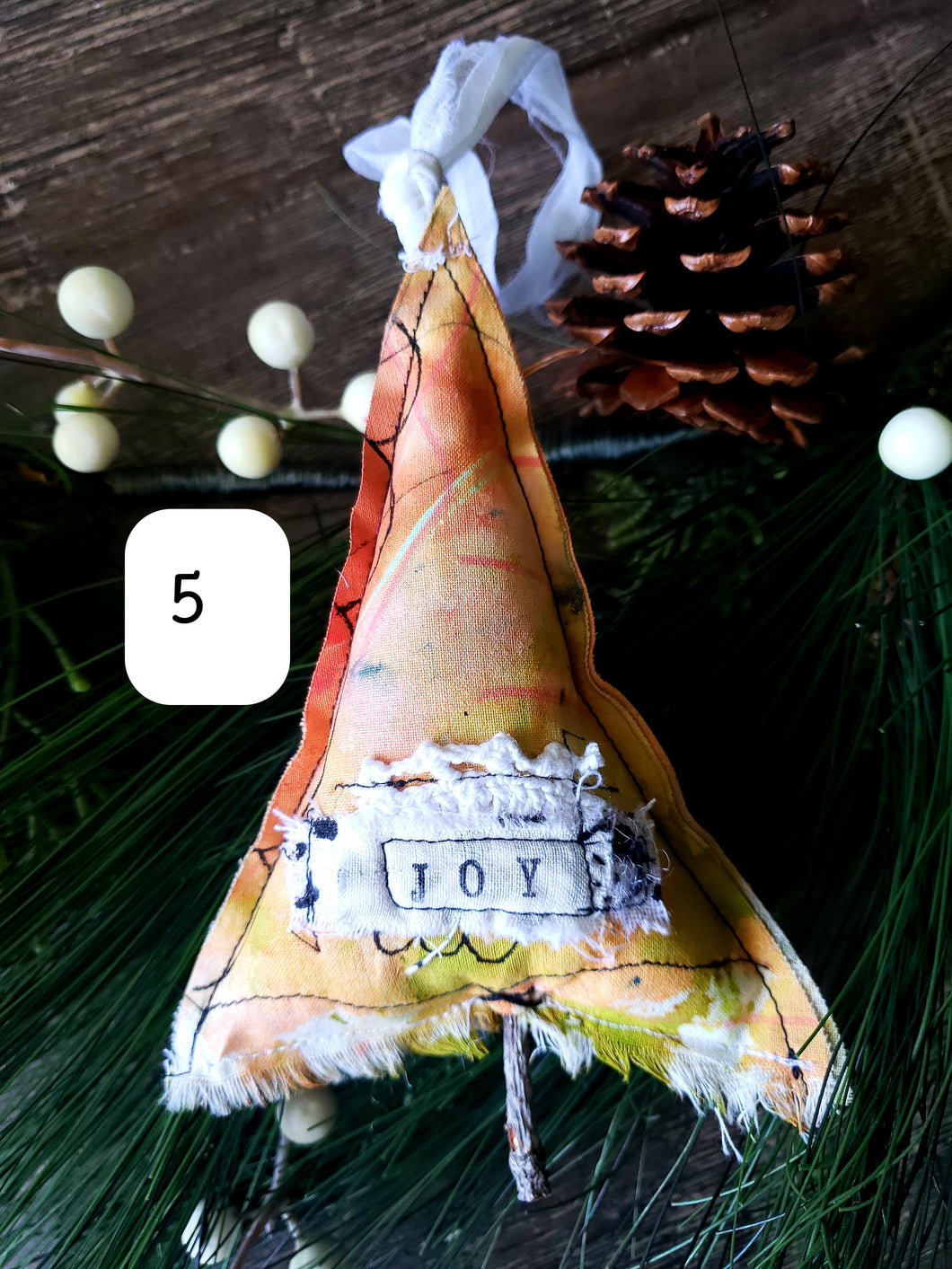 Christmas Tree Ornament no.5 JOY