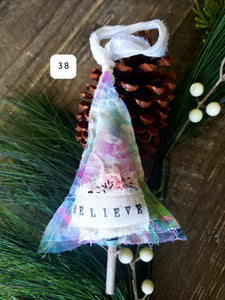 Christmas Tree Ornament no.38 BELIEVE