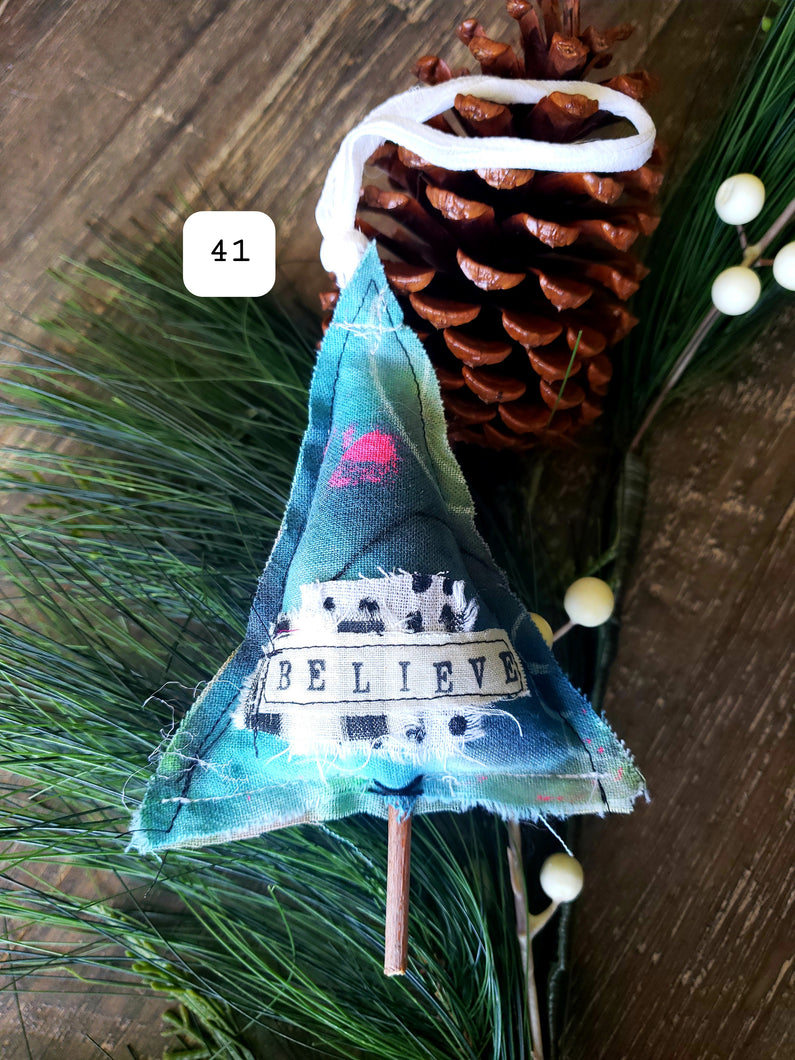 Christmas Tree Ornament no.41 BELIEVE