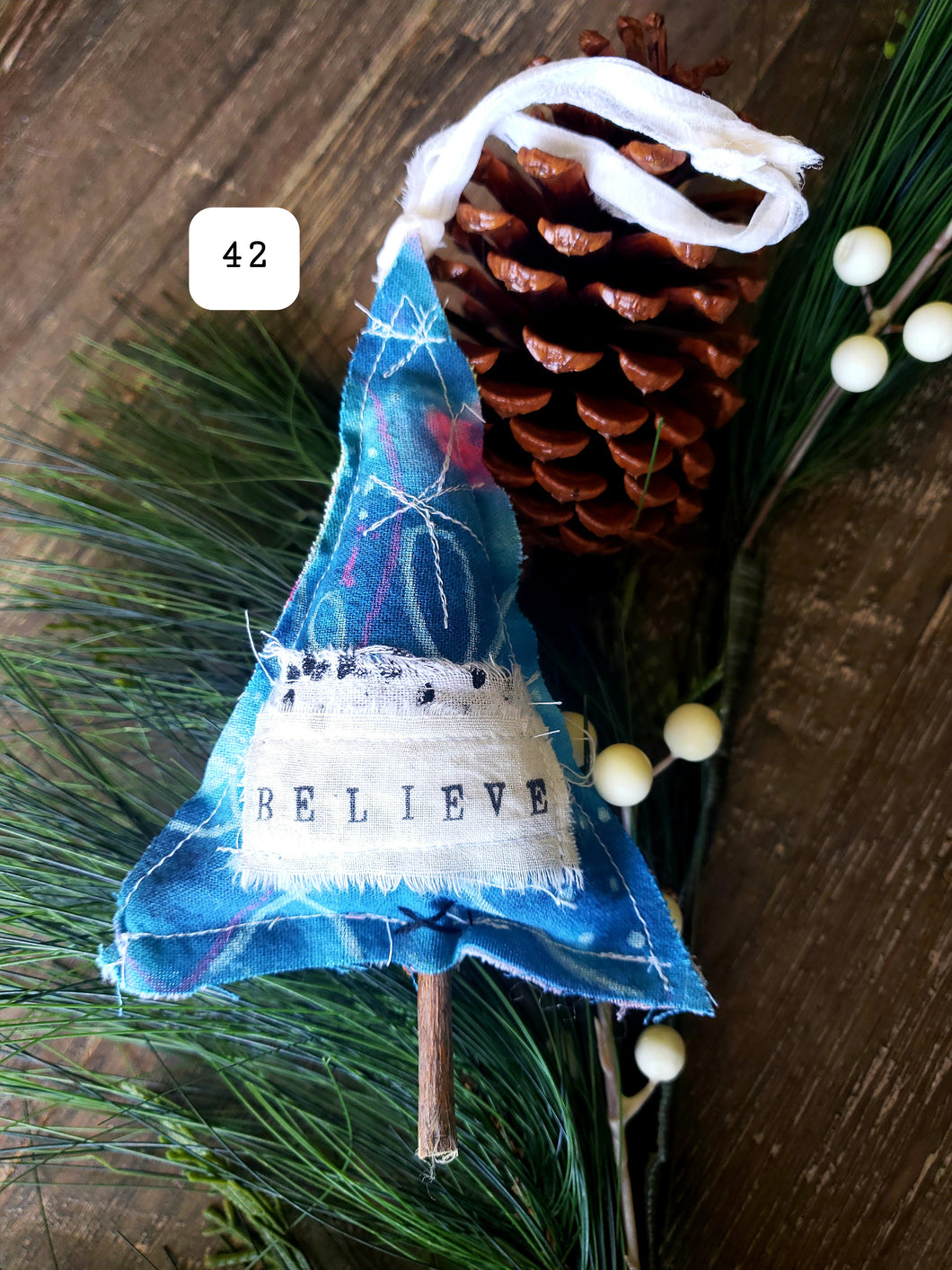 Christmas Tree Ornament no.42 BELIEVE
